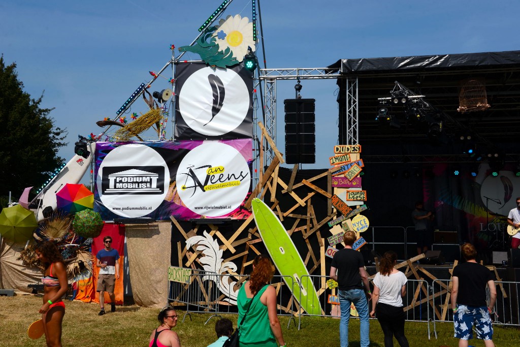 ../Images/Loungefest 2015 0144.jpg